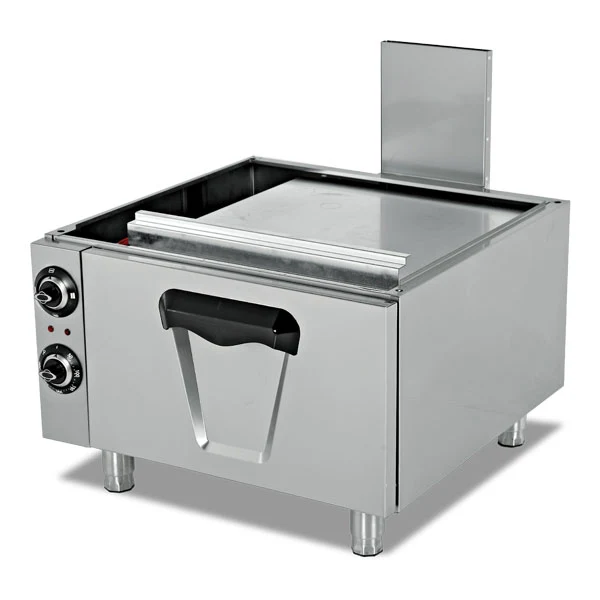 900 Plus undercounter electric ovens / Manufacturer photography 1