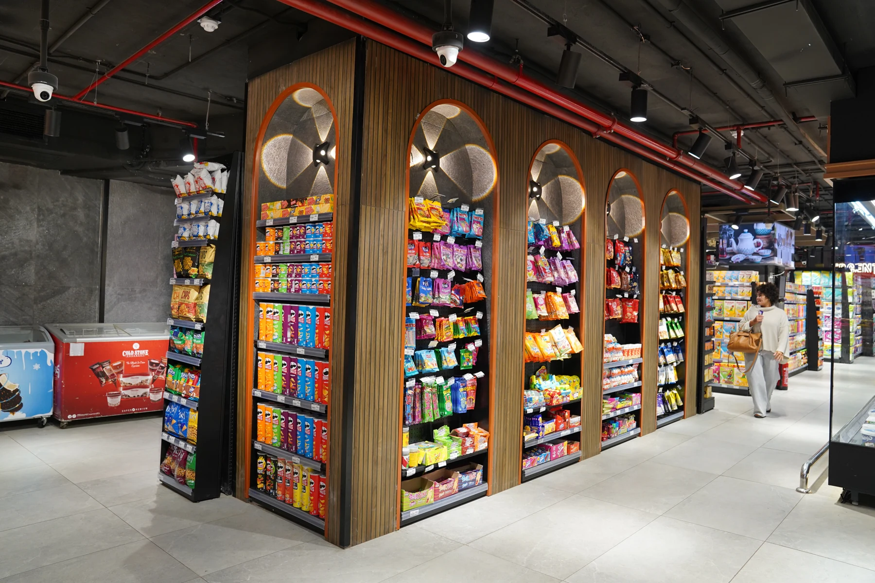 A turnkey supermarket — installation view 1